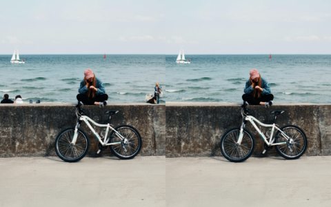 老照片的划痕没了，为什么年代感也跟着淡了