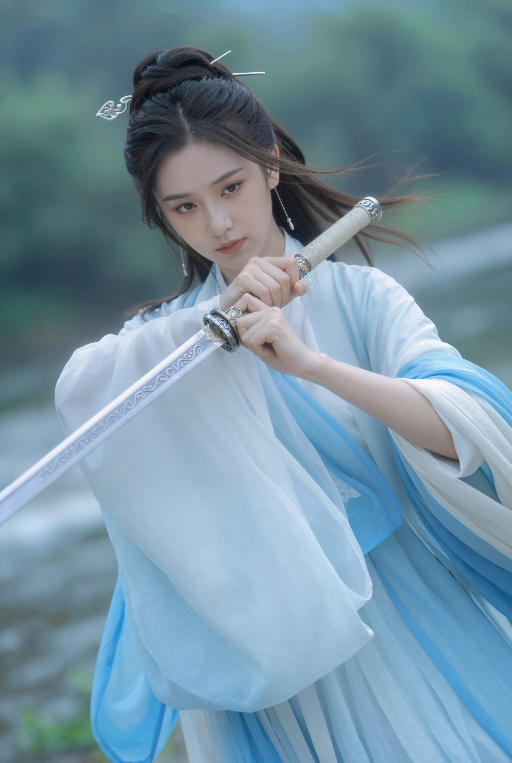 输入图 · 原始素材