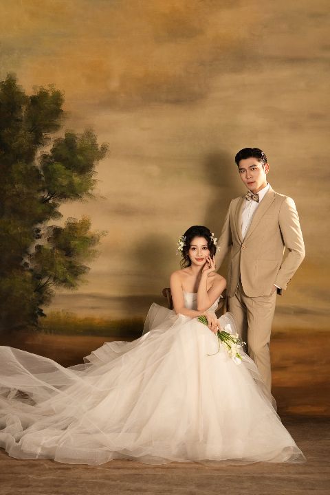 油画风婚纱照AI追色推荐:让光影有厚度,同时保留自然肤色 人物、礼服与环境光影表现