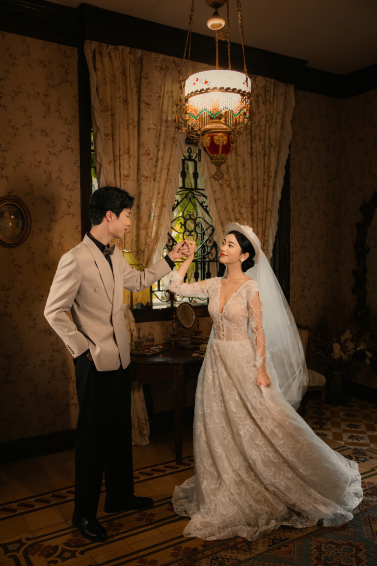 复古婚纱照AI追色推荐:南洋室内婚纱照效果